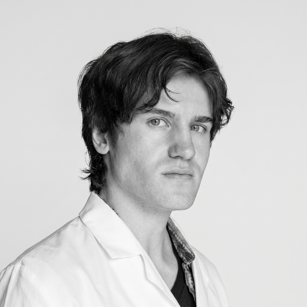 Mat Van Giel headshot
