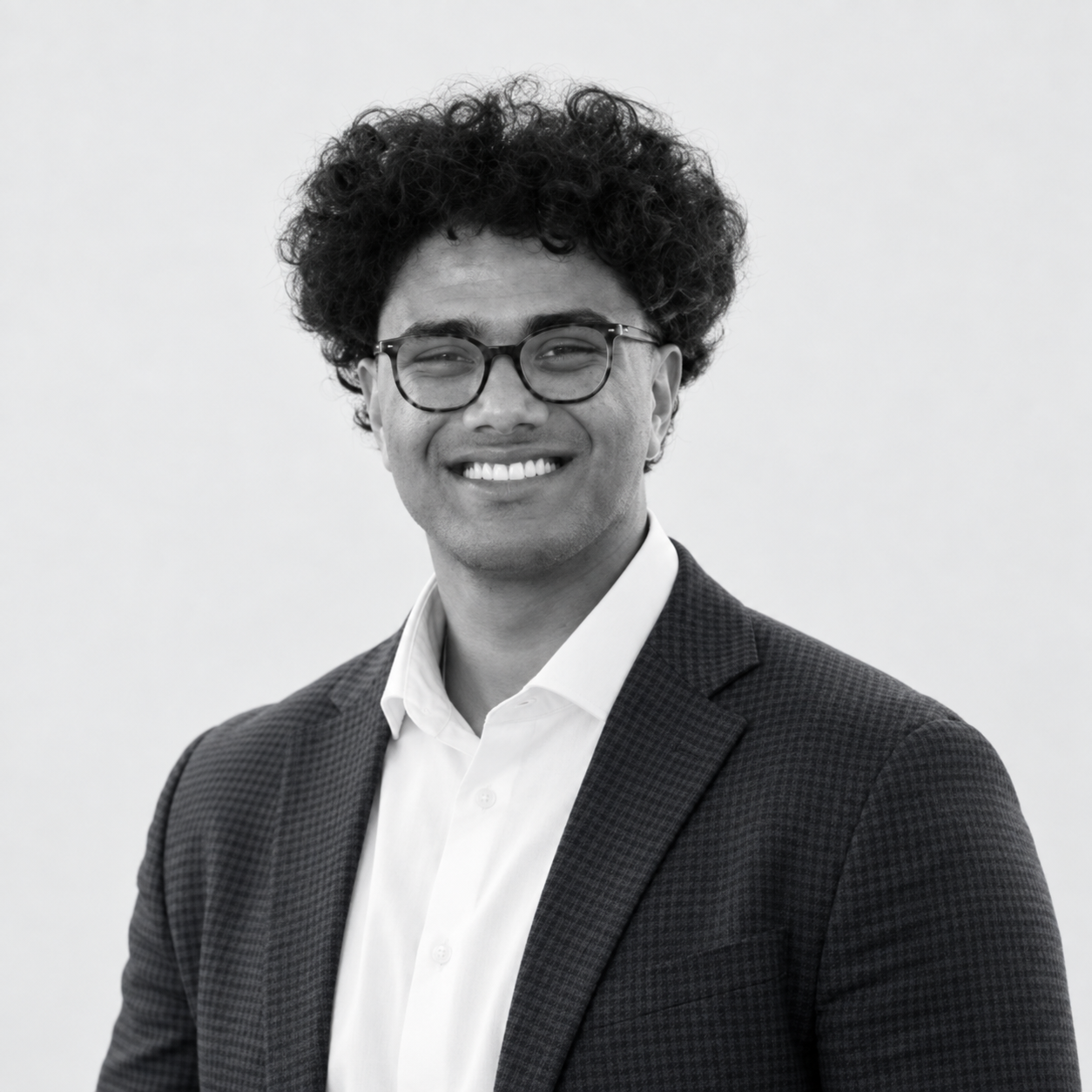 Sree Surineni headshot